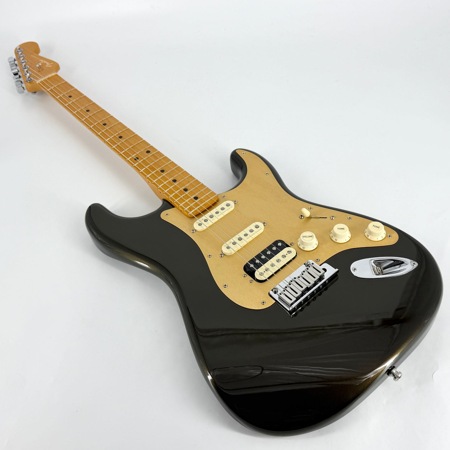 2020 Fender American Ultra Stratocaster HSS – Texas Tea