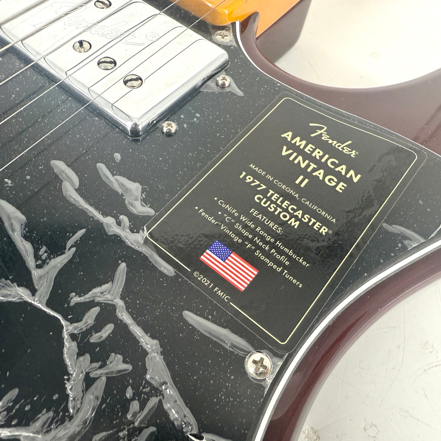 2022 Fender American Vintage II '77 Telecaster Custom - Wine