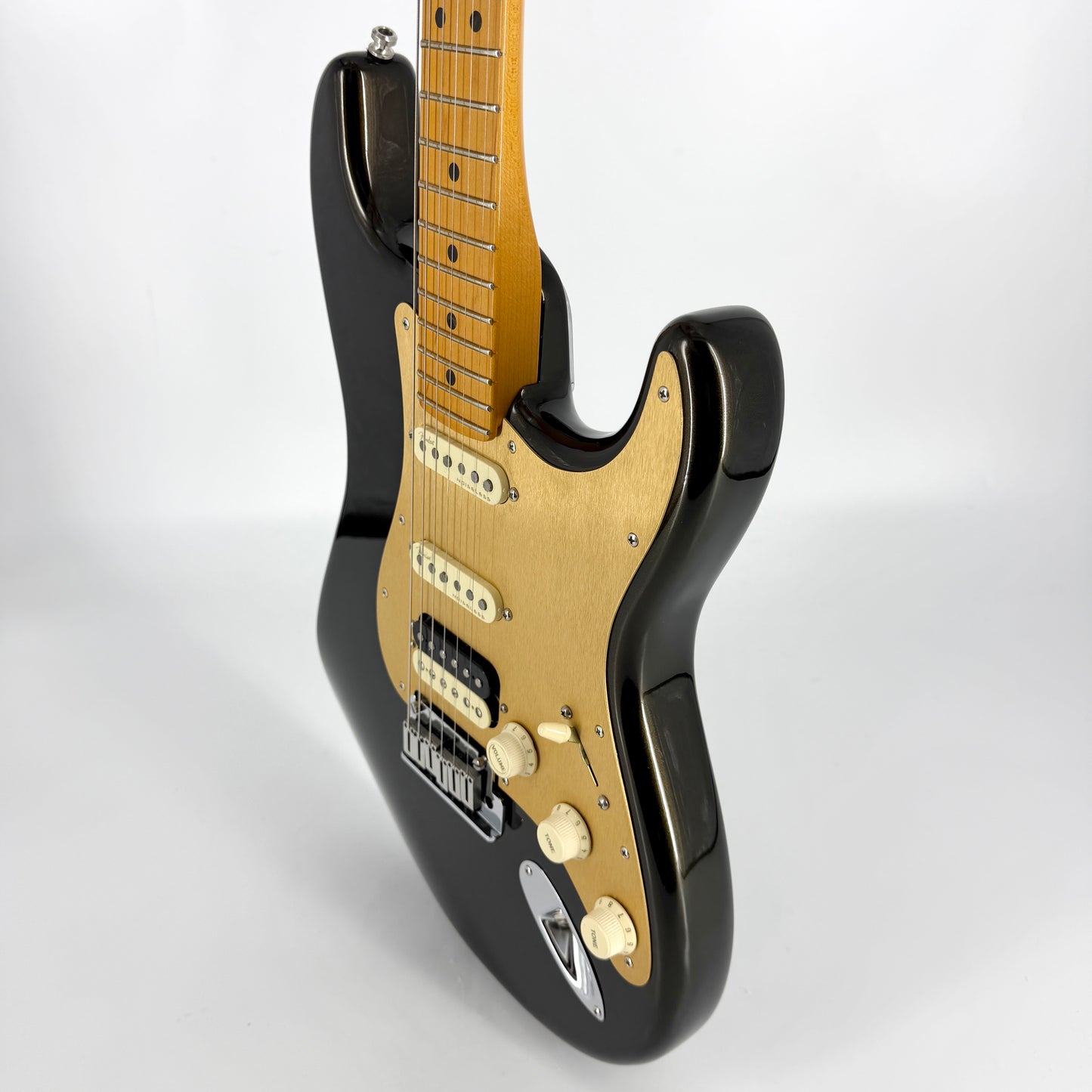 2020 Fender American Ultra Stratocaster HSS – Texas Tea