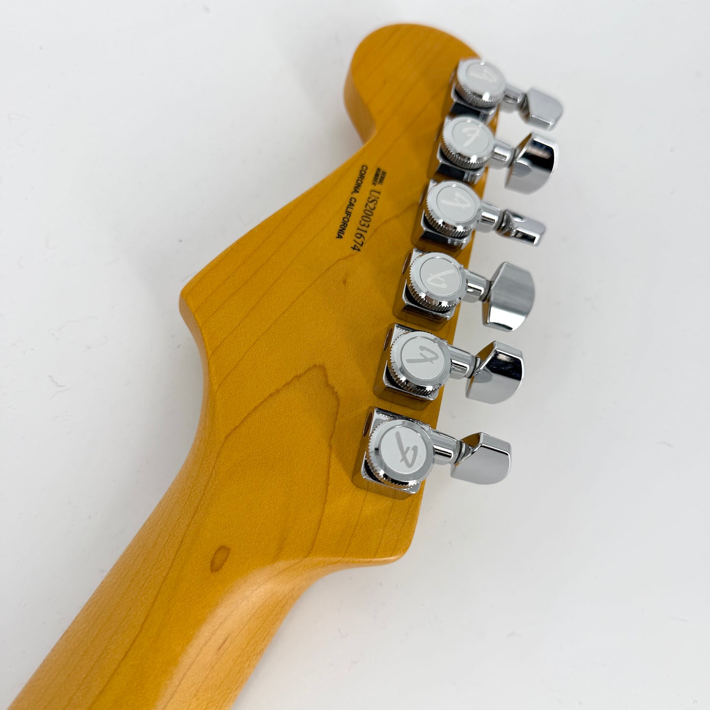 2020 Fender American Ultra Stratocaster HSS – Texas Tea