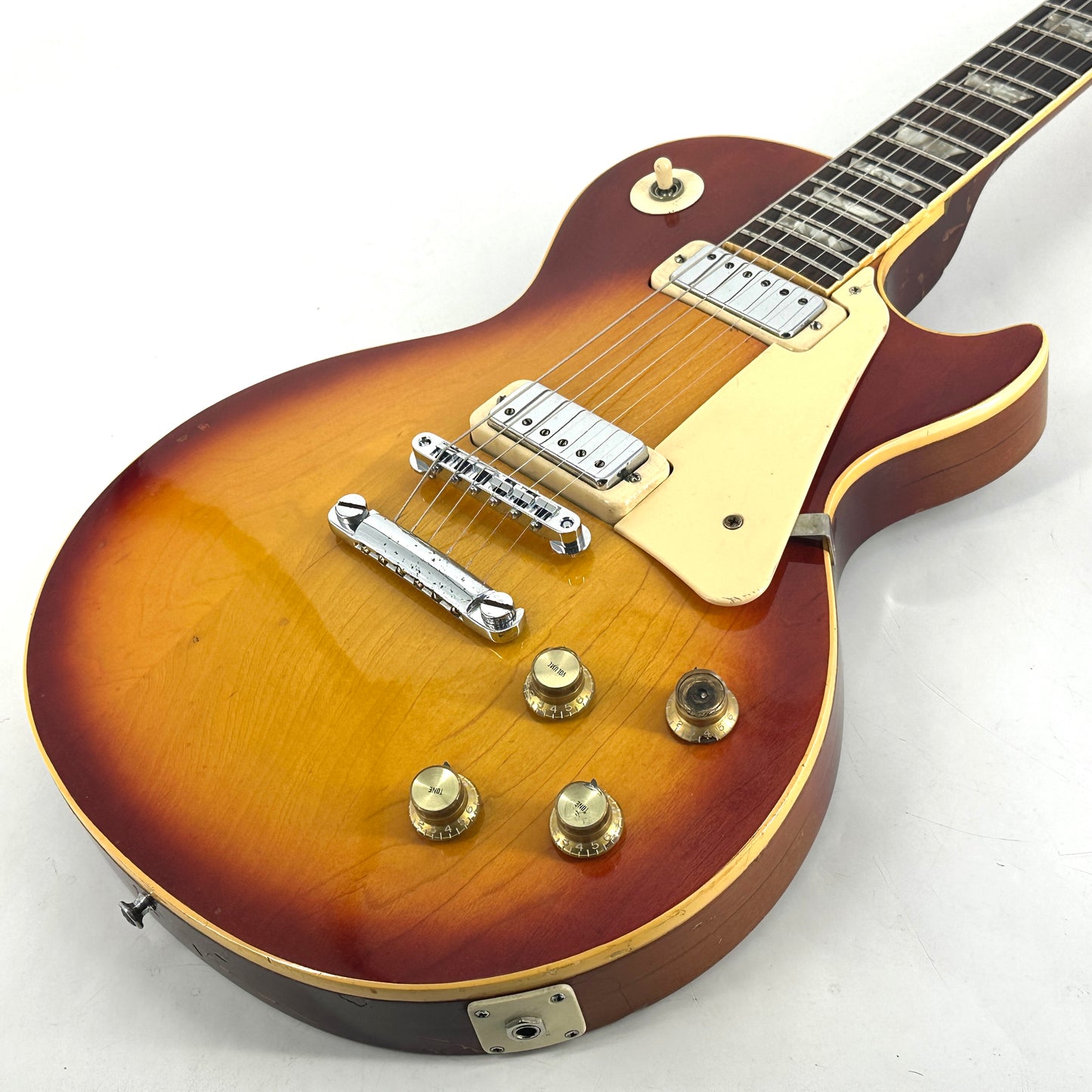 1974 Gibson Les Paul Deluxe - Cherry Sunburst