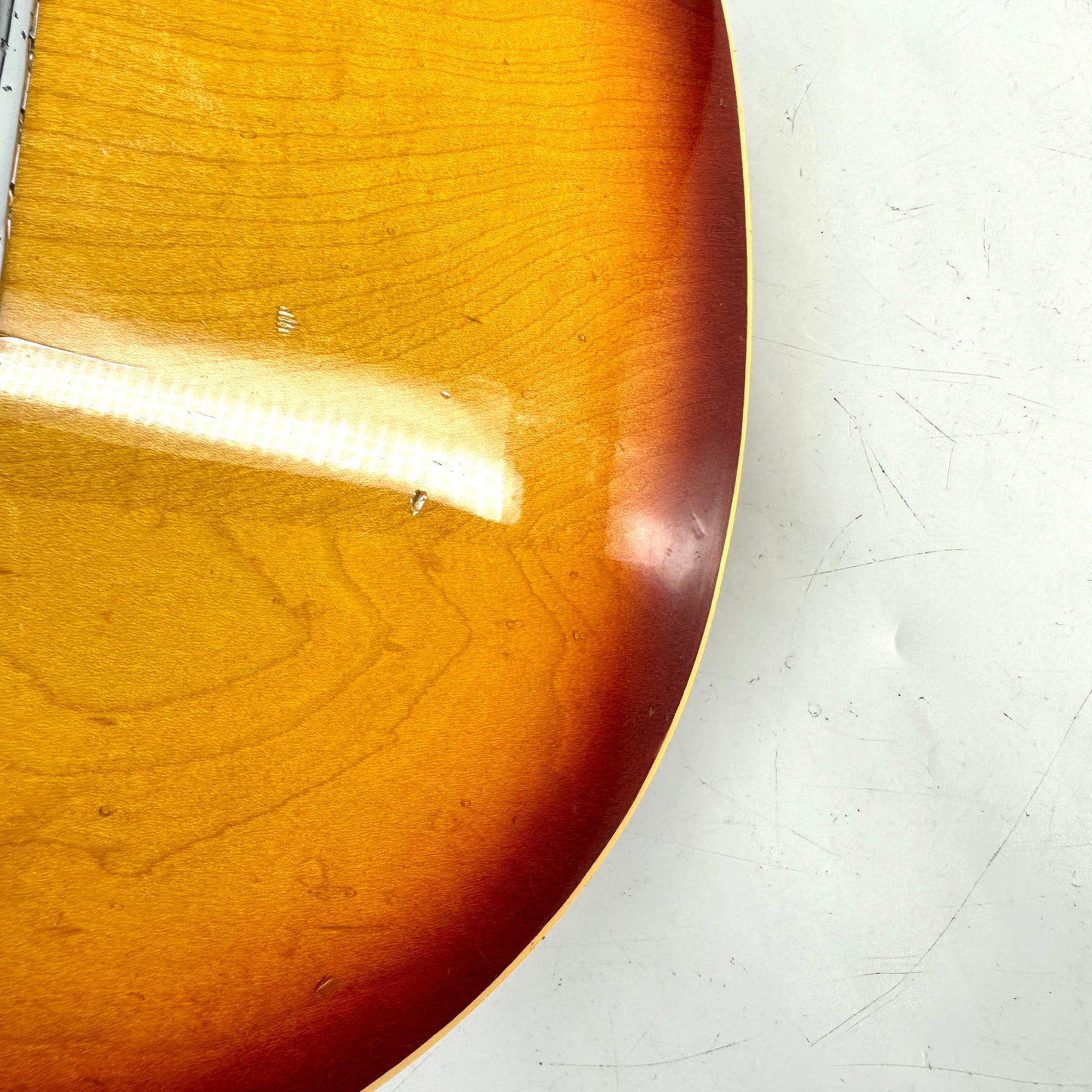 1974 Gibson Les Paul Deluxe - Cherry Sunburst