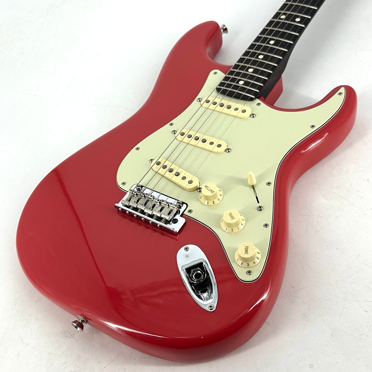2019 Fender American Professional Stratocaster - Limited Edition Rosewood Neck - Fiesta Red