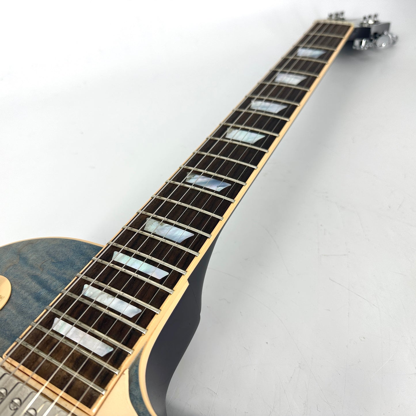 2015 Gibson Les Paul Traditional – Ocean Blue