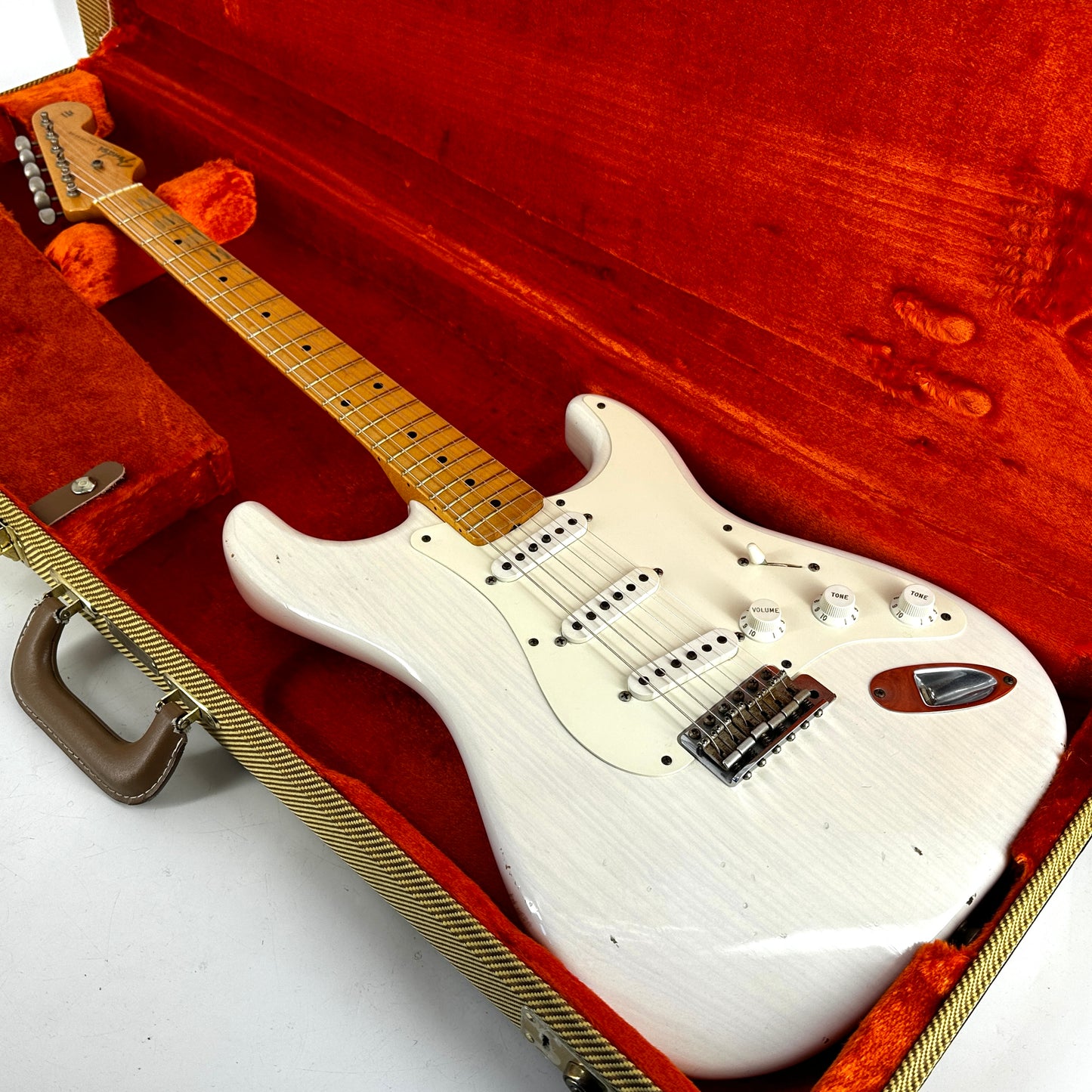 2006 Fender Custom Shop ’56 Stratocaster Relic – White Blonde