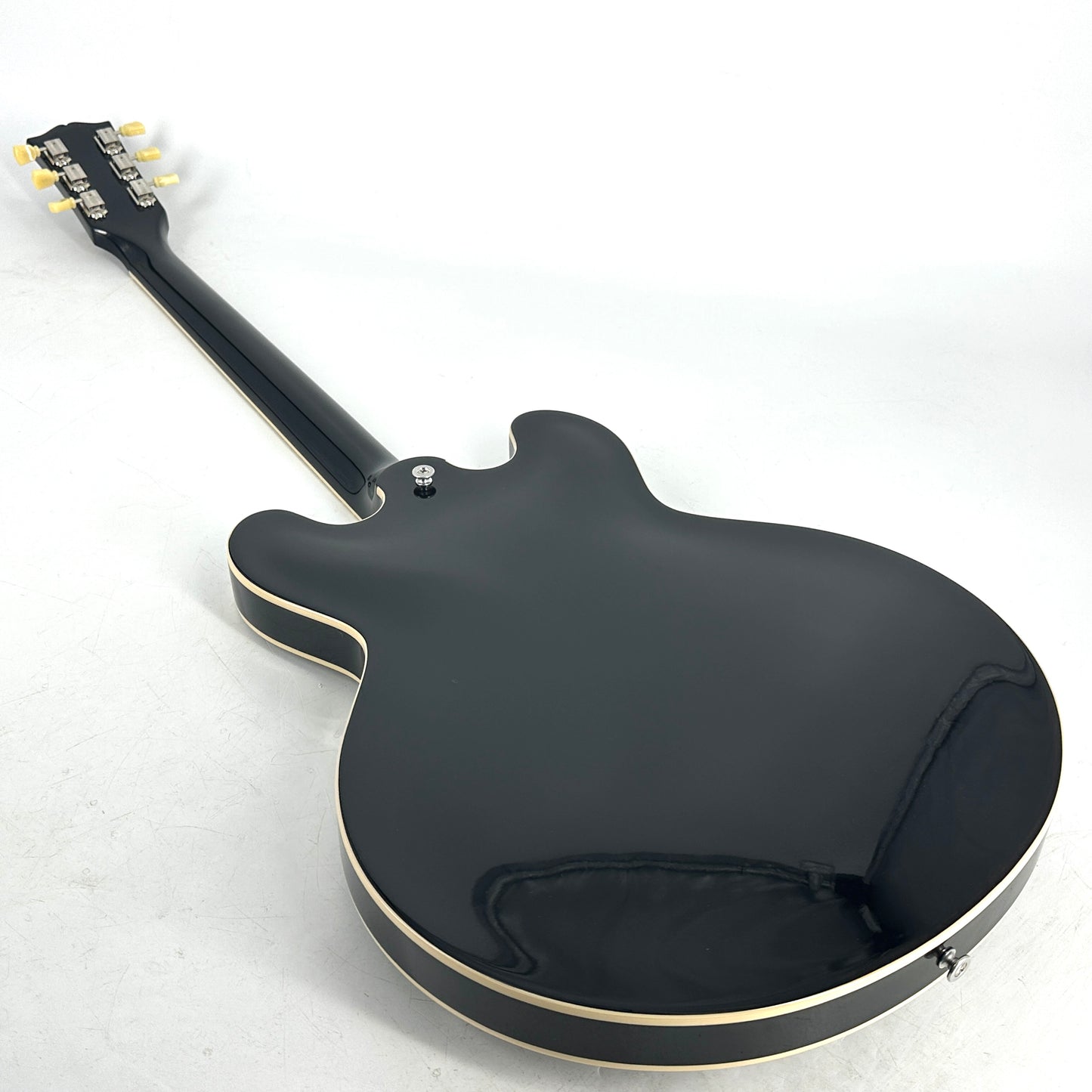 2022 Gibson ES-335 – Vintage Ebony