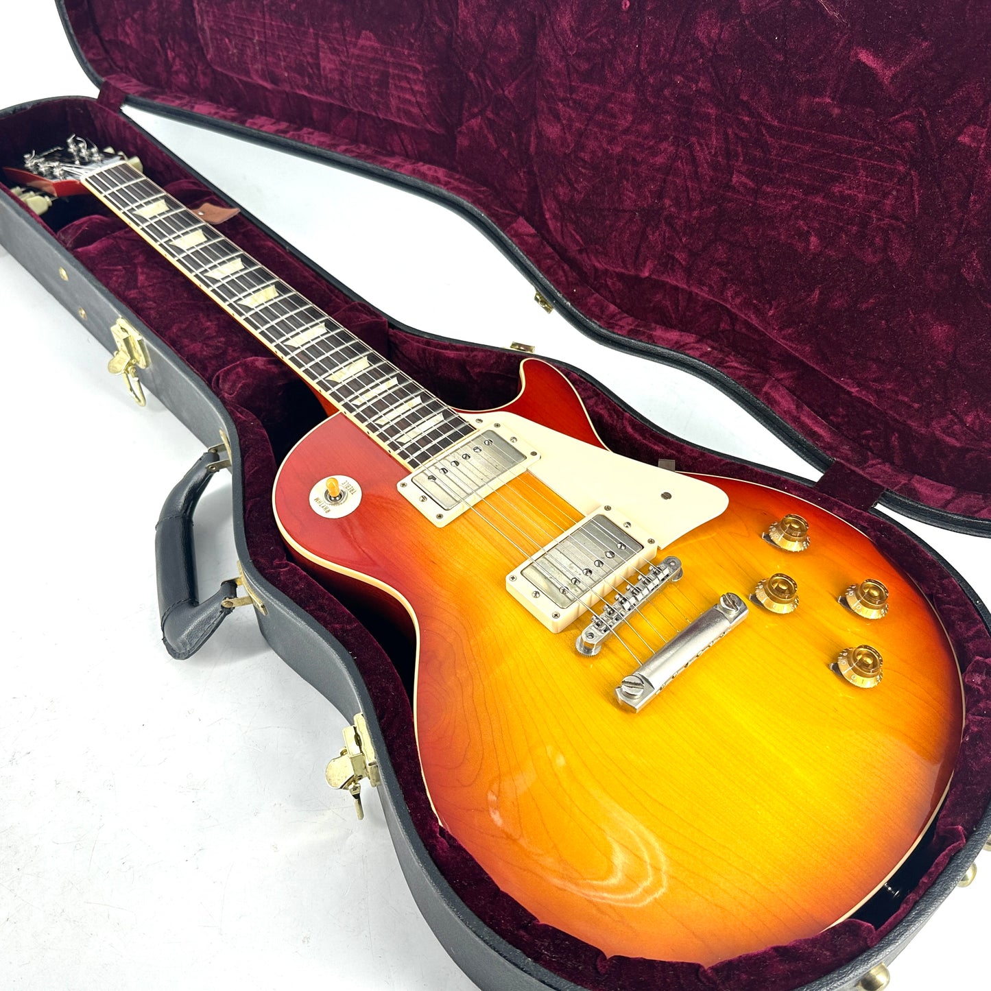 2011 Gibson Custom Shop Les Paul 1958 Reissue - R8 – Washed Cherry