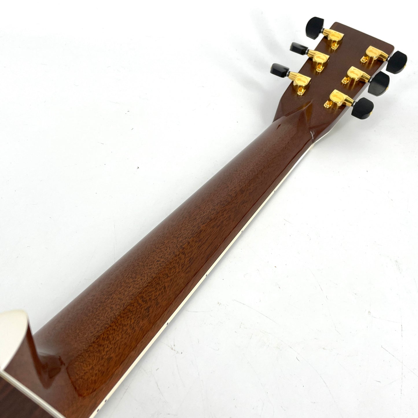 2007 Martin OMC Aura - Natural