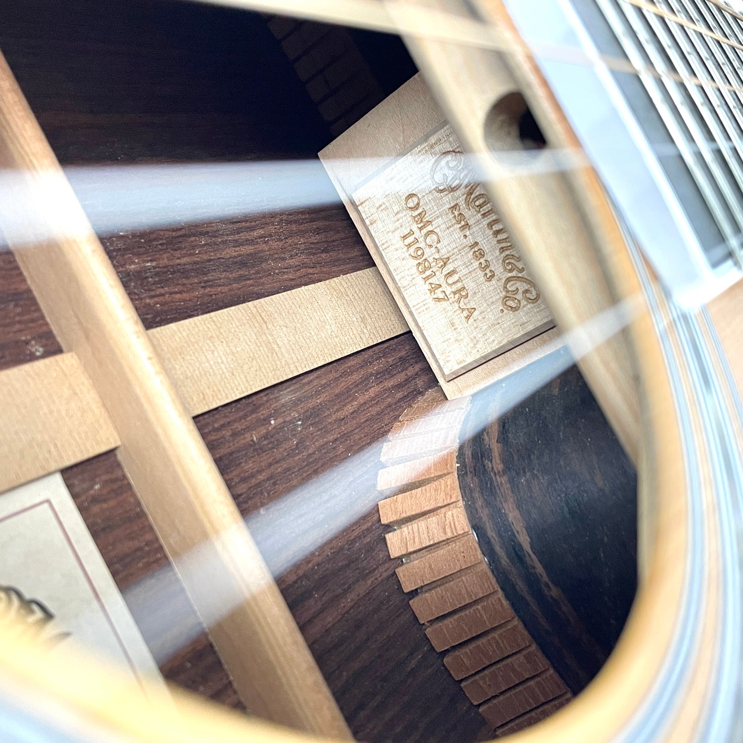 2007 Martin OMC Aura - Natural
