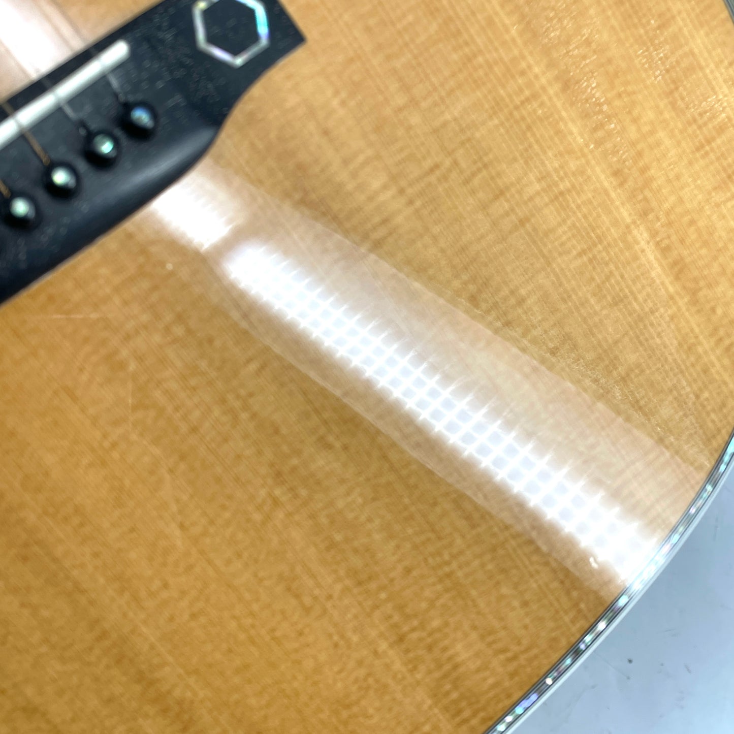 2007 Martin OMC Aura - Natural