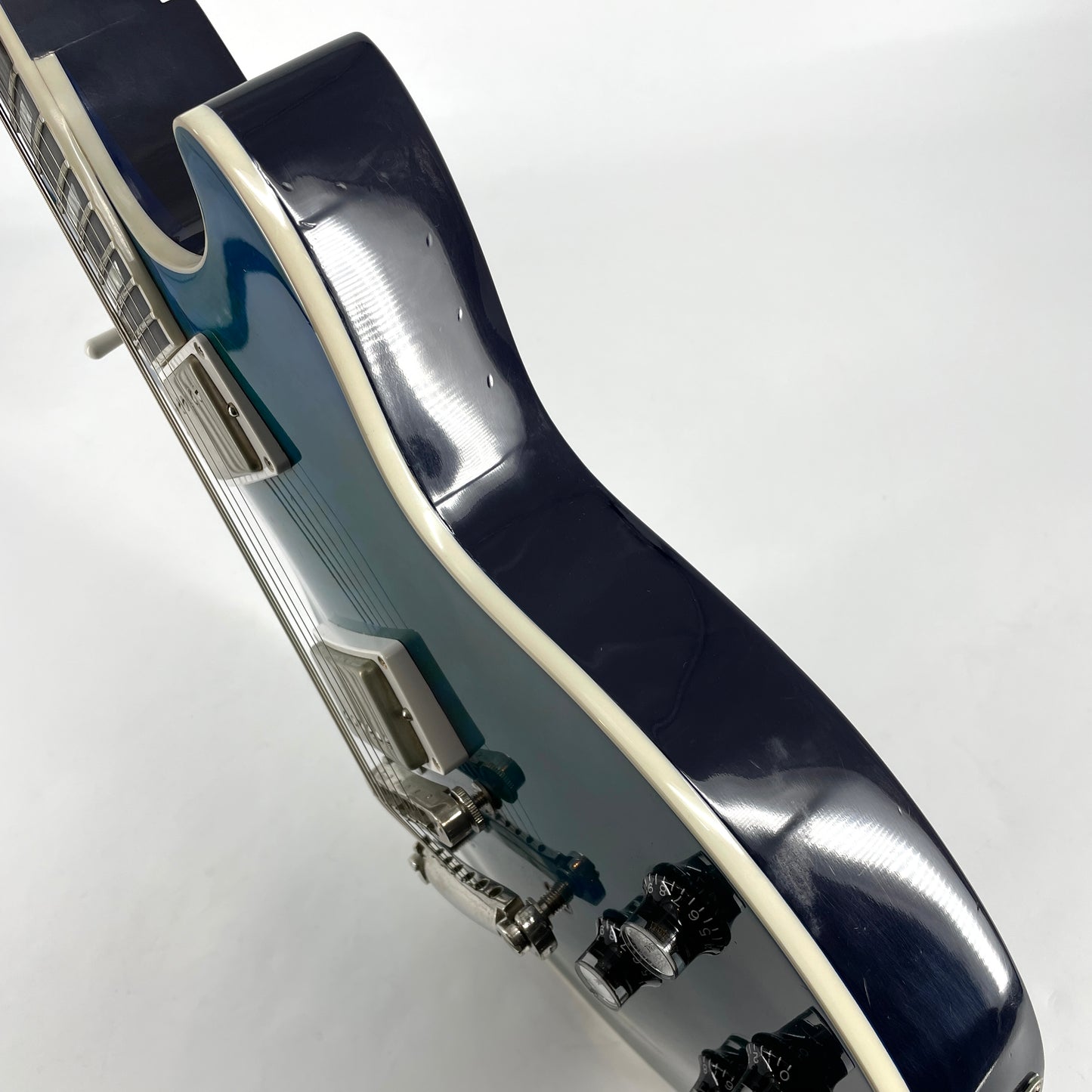 2004 Gibson Les Paul Standard Limited Edition – Pacific Reef